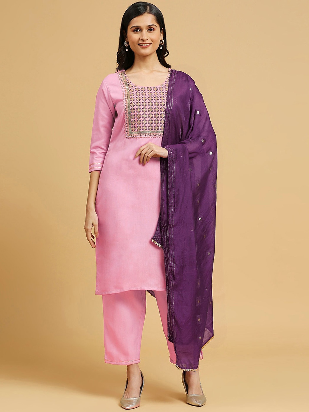 

KALINI Embroidered Round Neck Three-Quarter Sleeves Kurta Set, Pink