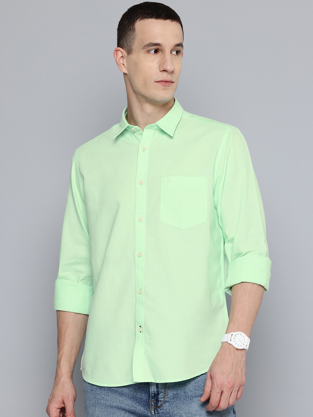 

Indian Terrain Classic Fit Pure Cotton Shirt, Green