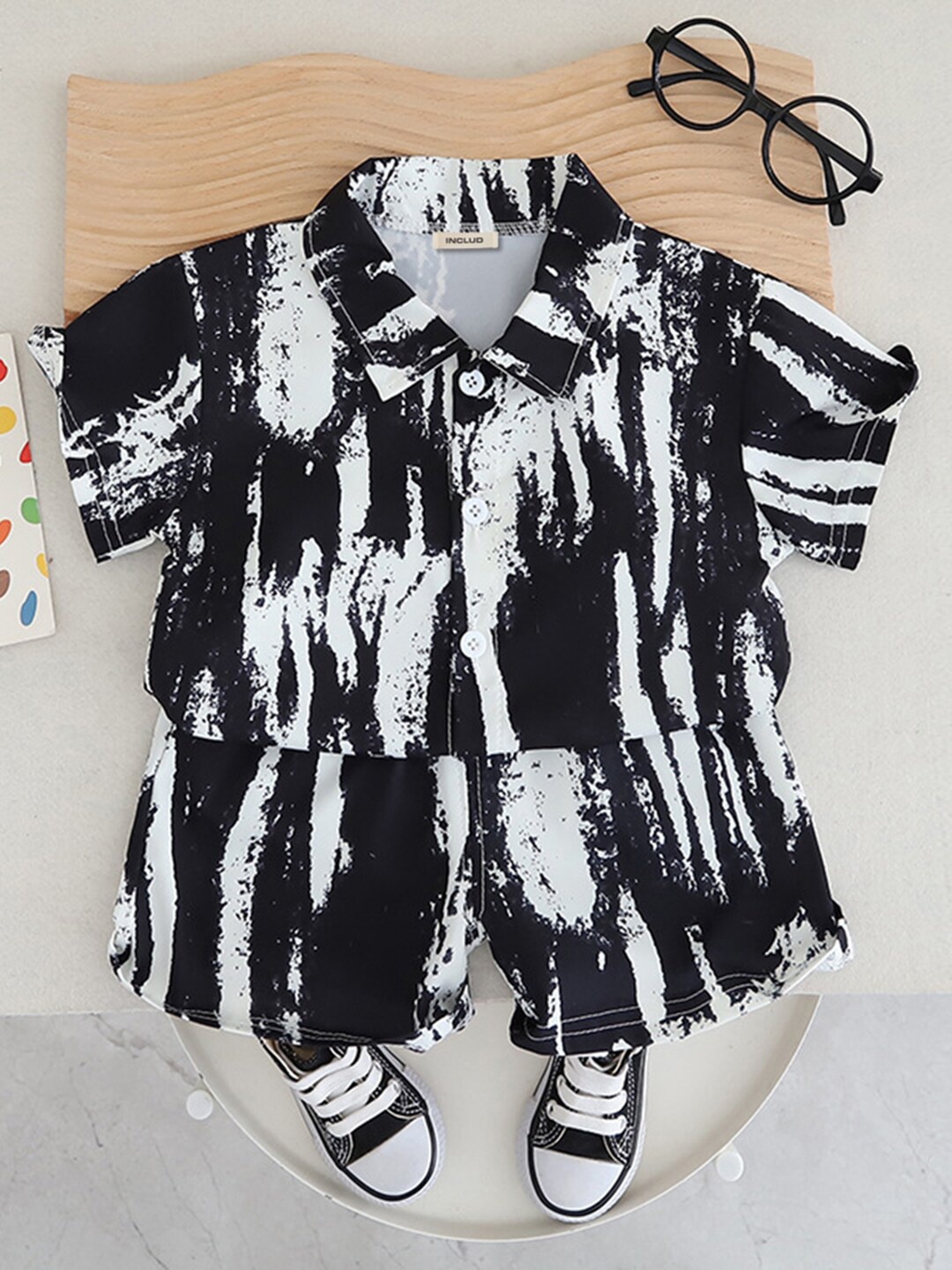 

INCLUD Boys Printed Shirt with Shorts, Black
