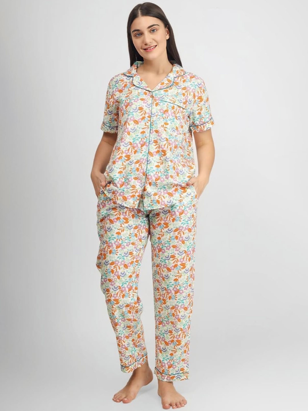 

BAESD Floral Printed Lapel Collar Night Suit, White