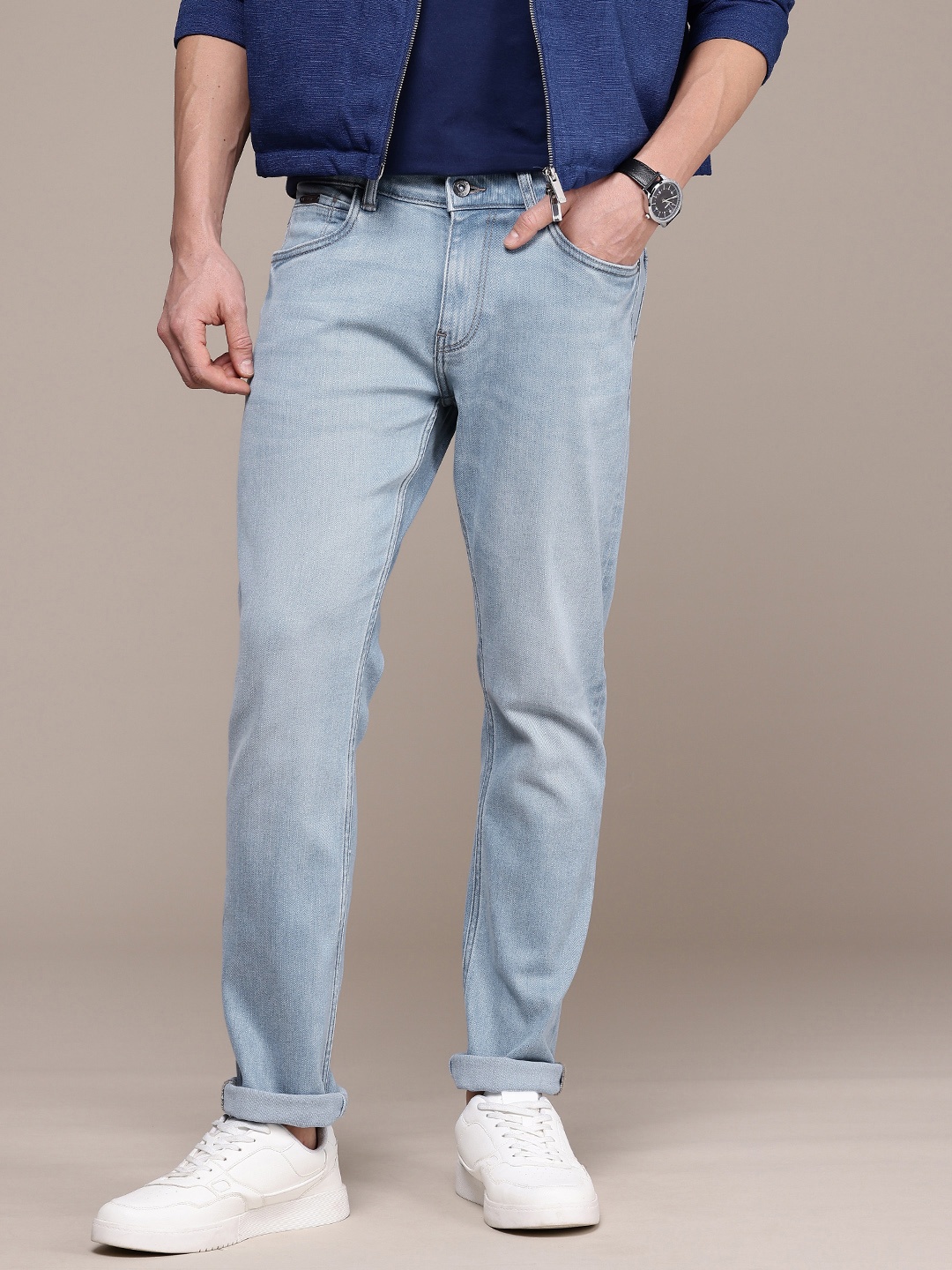 

Nautica Men Slim Fit Light Fade Stretchable Jeans, Blue