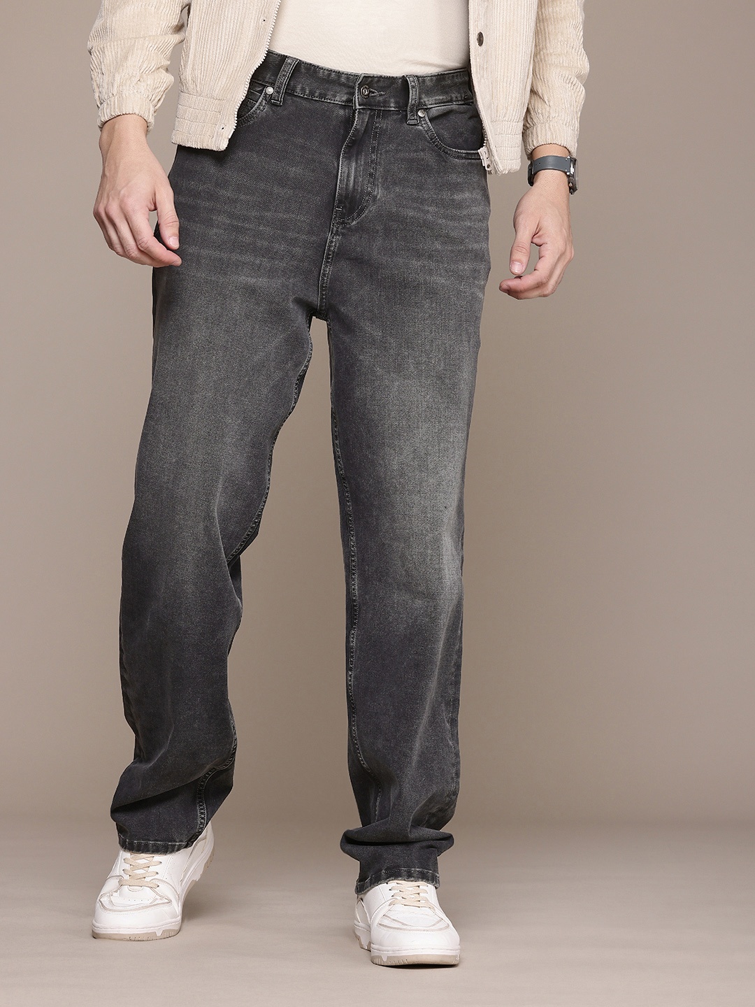 

Nautica Men Heavy Fade Stretchable Jeans, Grey