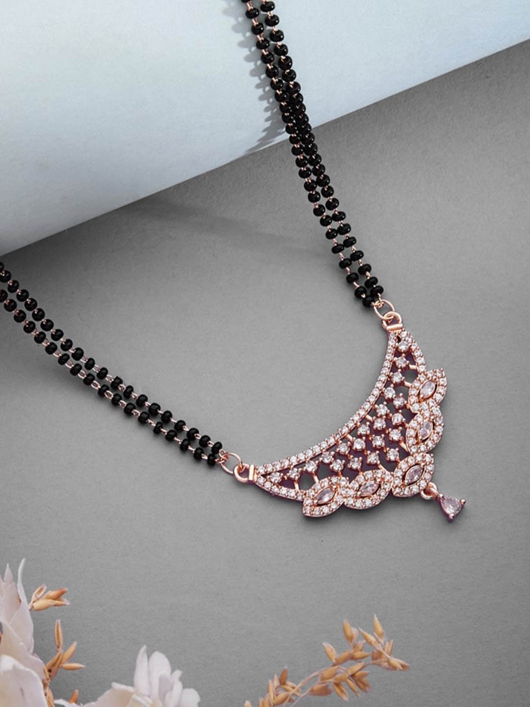 

ATIBELLE Rhodium-Plated Artificial Stones and Beads Mangalsutra, Rose gold