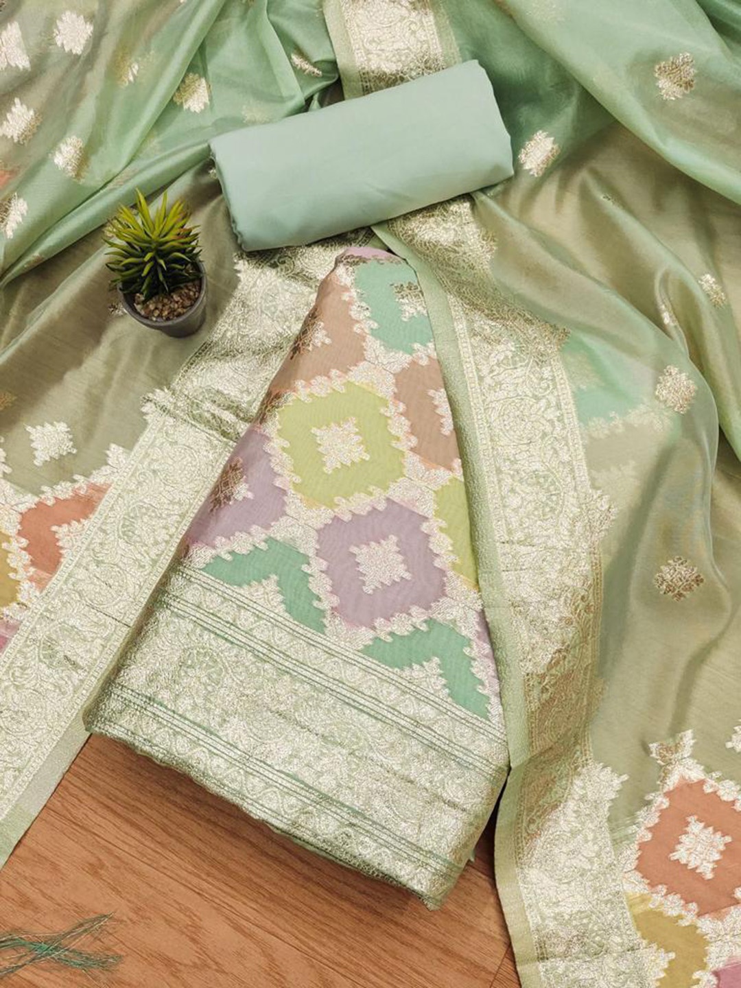 

Apaapi Threads of glory Ethnic Motifs Woven Design Unstitched Dress Material, Green