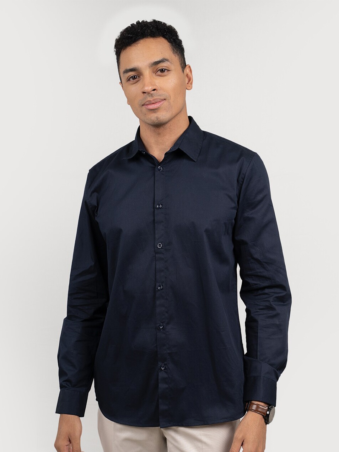 

Wellbi Men Pure Cotton Button Down Classic Shirt, Navy blue