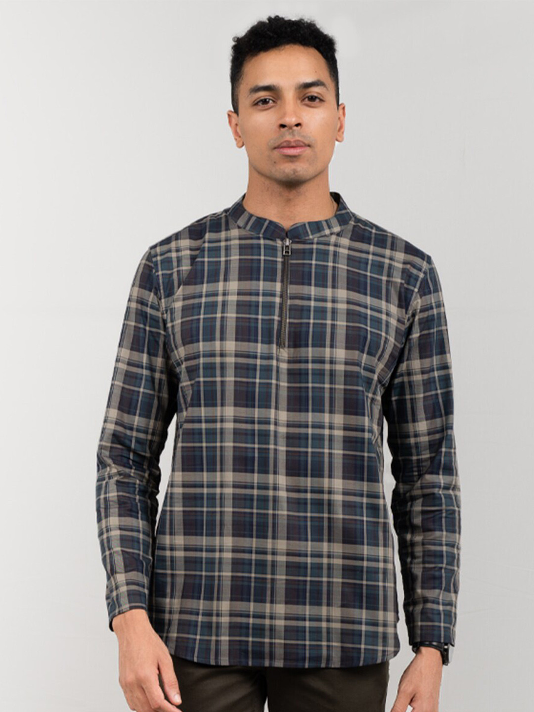 

Wellbi Men Pure Cotton Checked Zipper Shirt, Olive