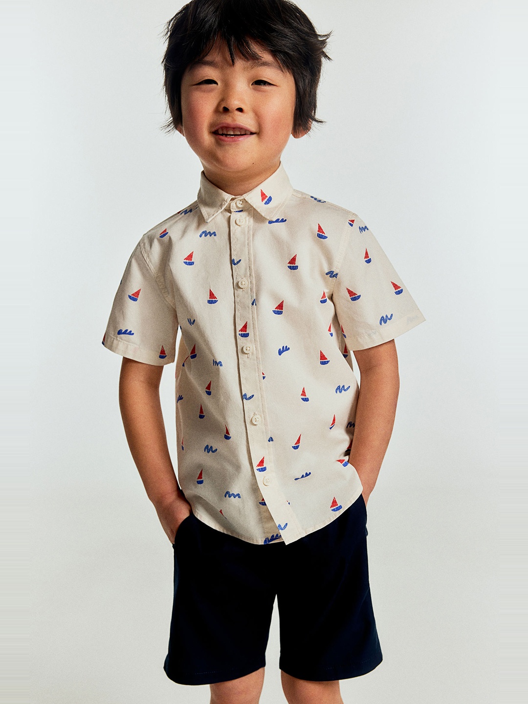 

H&M Boys Short-Sleeved Cotton Shirt, Off white
