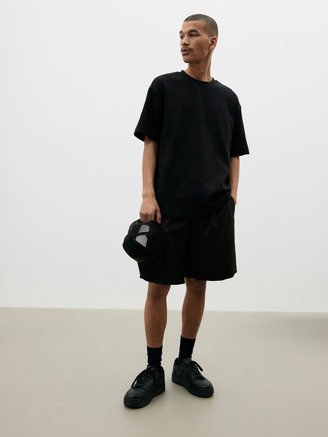 

H&M Pure Cotton Loose Fit T-Shirt, Black
