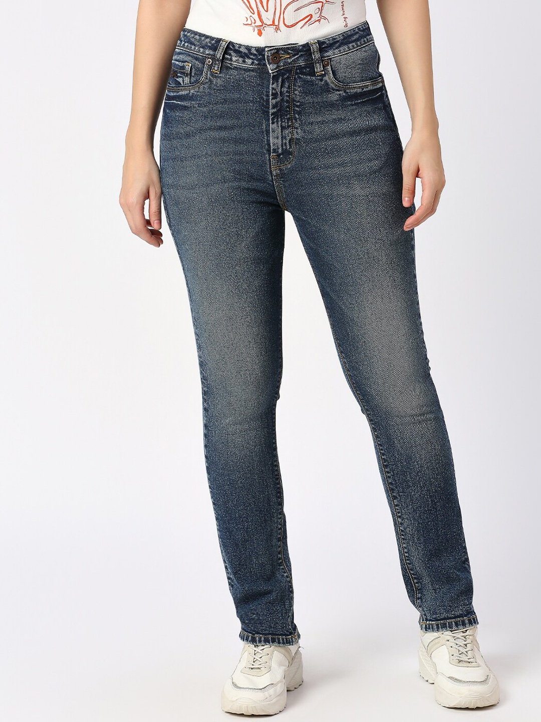 

Being Human Women Slim Fit Mid-Rise Heavy Fade Clean Look Jeans, Blue