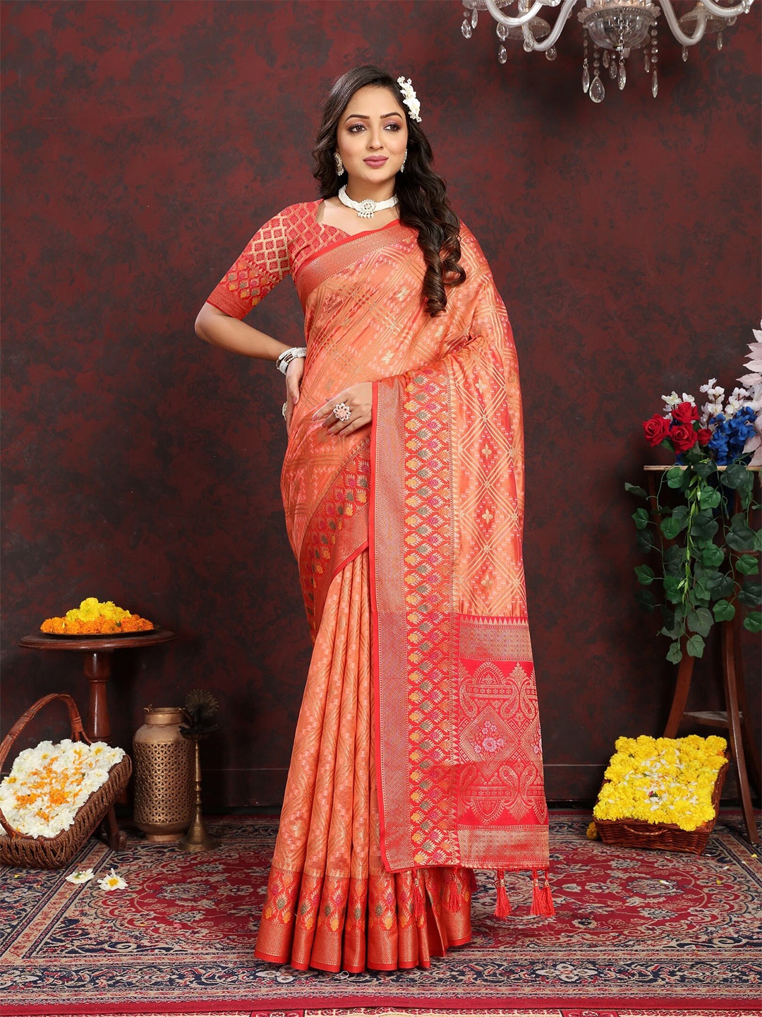 

VEDANT VASTRAM Ethnic Motifs Woven Design Zari Organza Kanjeevaram Saree, Peach