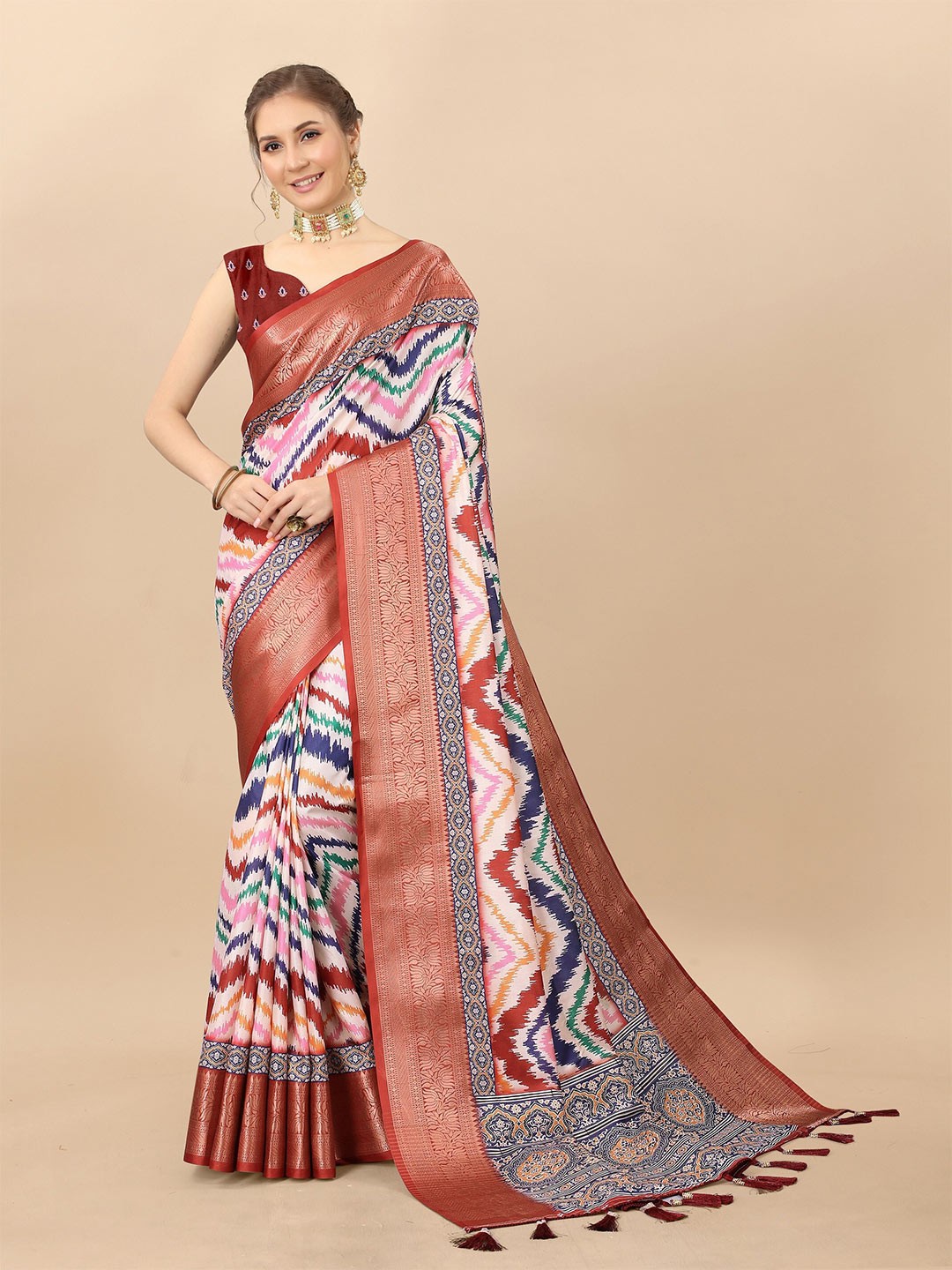 

VEDANT VASTRAM Geometric Printed Zari Kanjeevaram Saree, Maroon