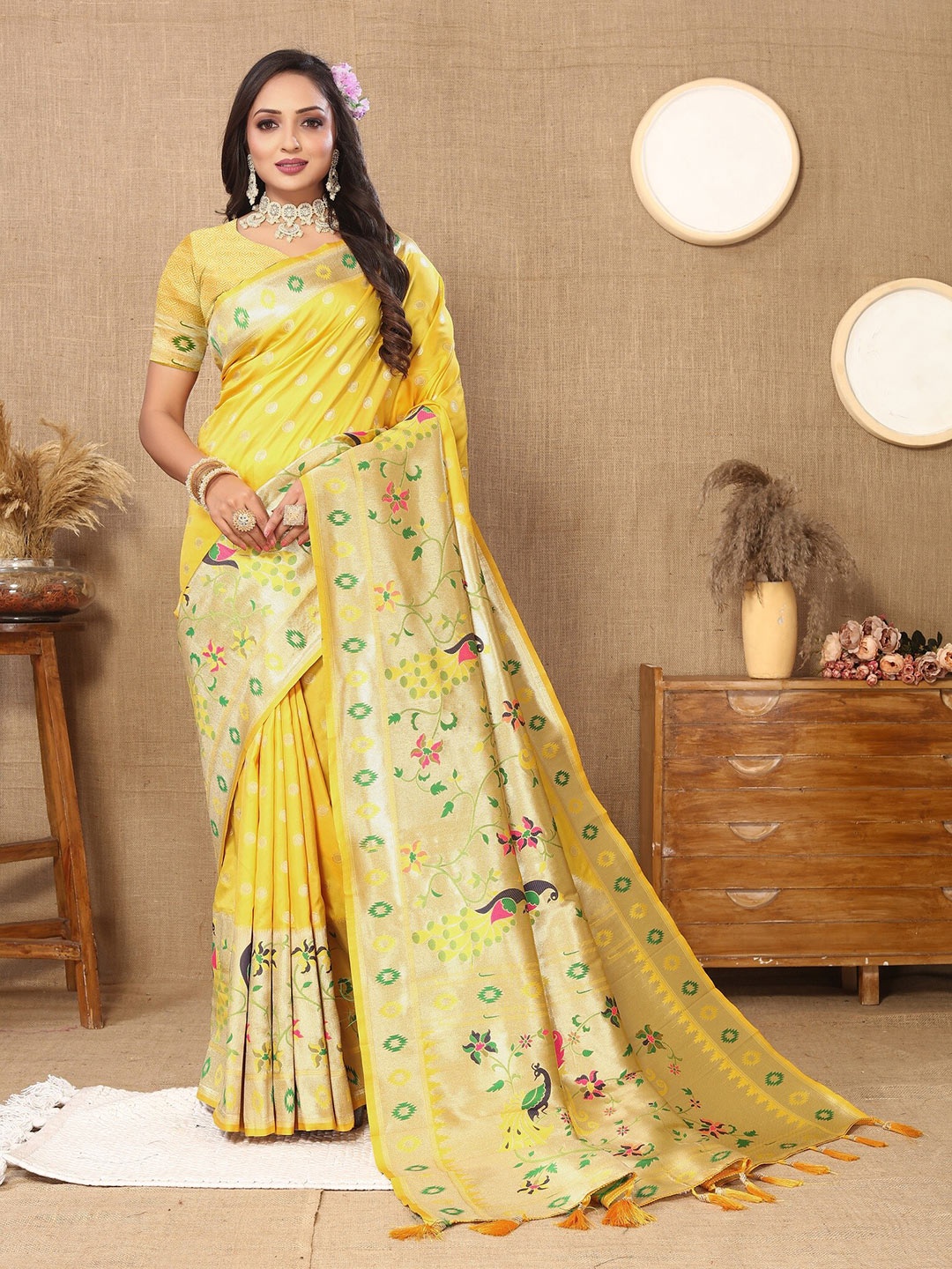 VEDANT VASTRAM Ethnic Motifs Woven Design Zari Saree, Yellow