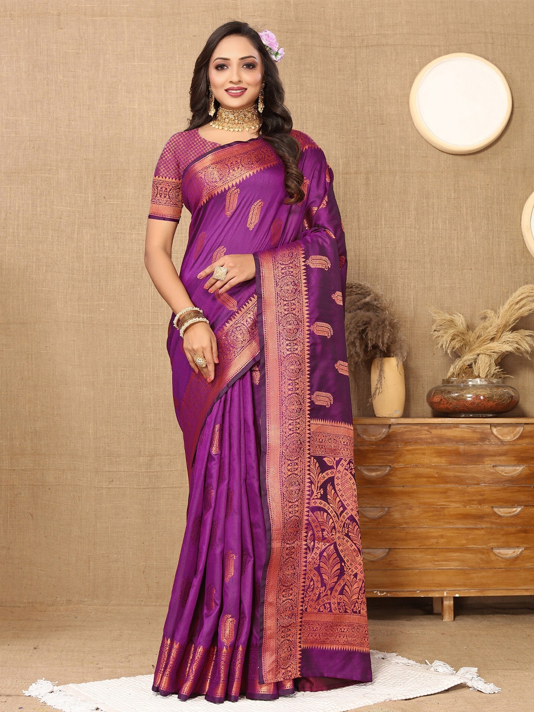 

VEDANT VASTRAM Ethnic Motifs Woven Design Zari Banarasi Saree, Purple