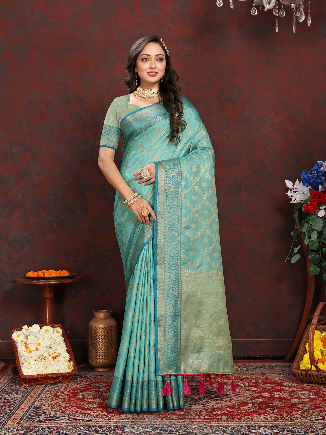 

VEDANT VASTRAM Ethnic Motifs Woven Design Zari Banarasi Saree, Turquoise blue