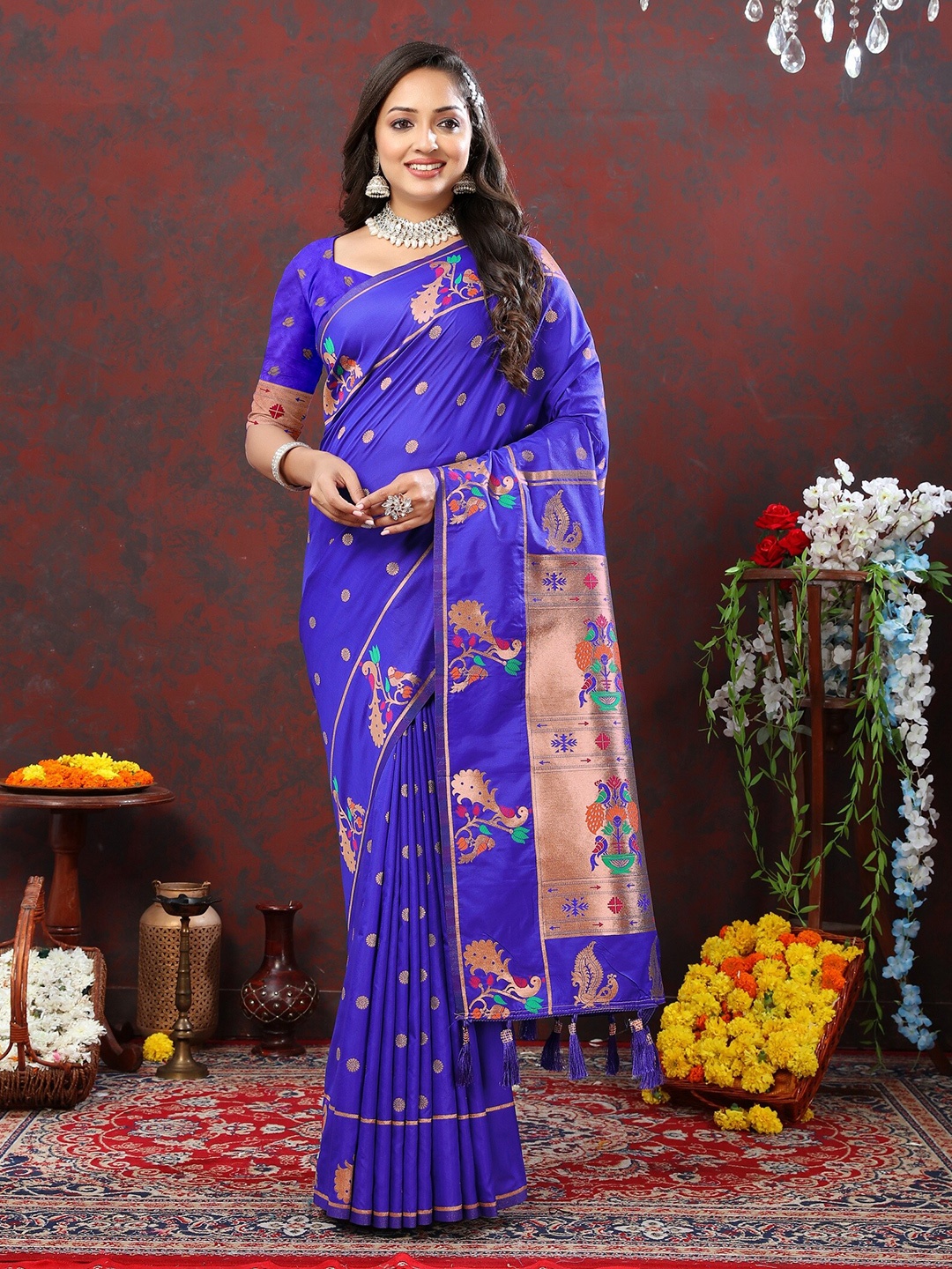 VEDANT VASTRAM Ethnic Motifs Woven Design Saree, Blue