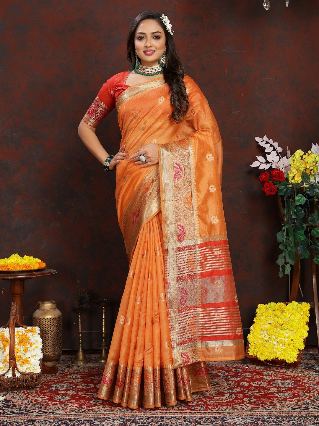 

VEDANT VASTRAM Ethnic Motifs Woven Design Zari Organza Saree, Orange