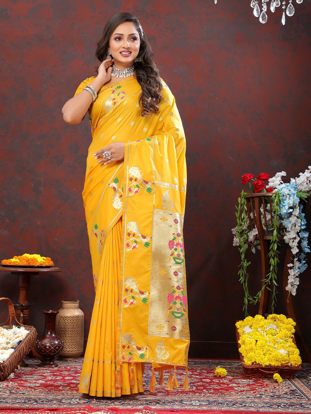 

VEDANT VASTRAM Woven Design Ethnic Motifs Zari Saree, Mustard