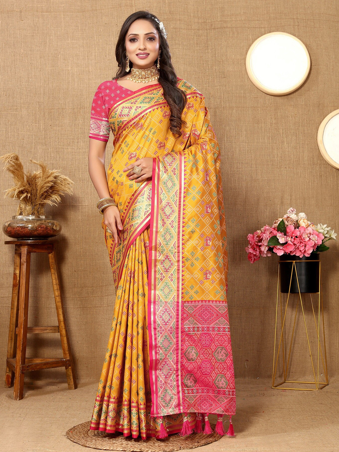 

VEDANT VASTRAM Ethnic Motifs Woven Design Zari Saree, Mustard