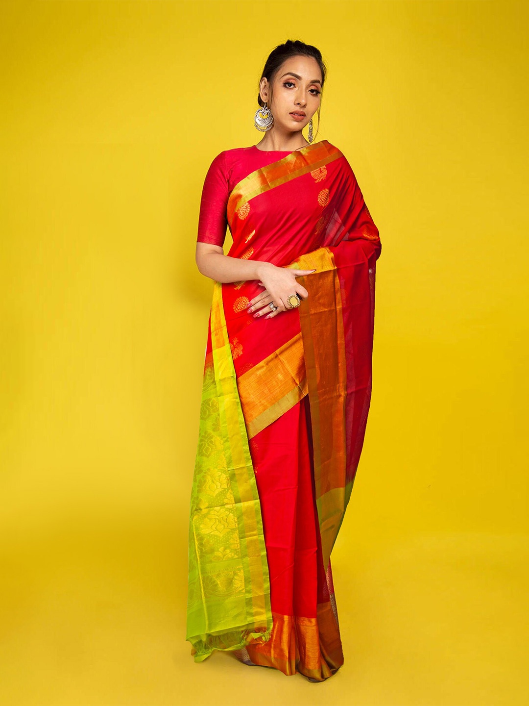 

Unnati Silks Ethnic Motifs Woven Design Pure Silk Handloom Kanjeevaram Saree, Red