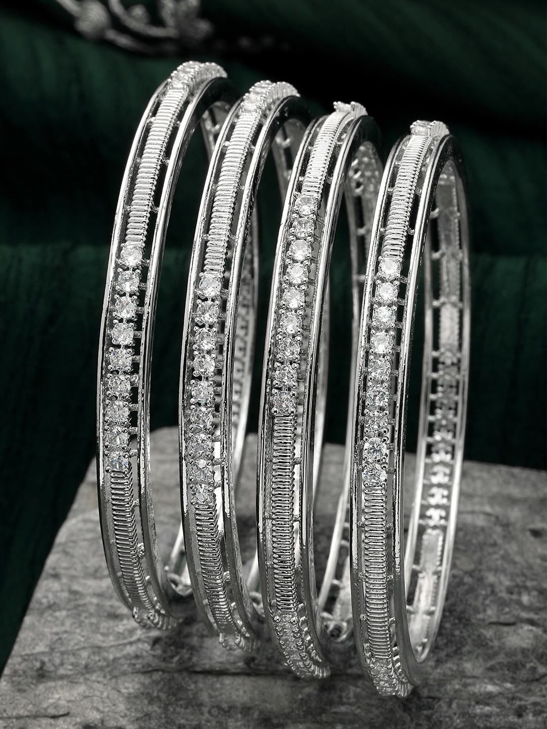 

KARATCART Set Of 4 Silver-Plated AD-Studded Bangles