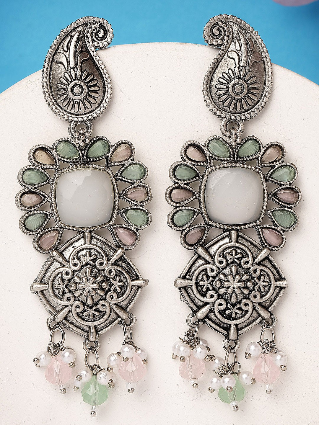 

KARATCART Silver-Plated Paisley Shaped Drop Earrings