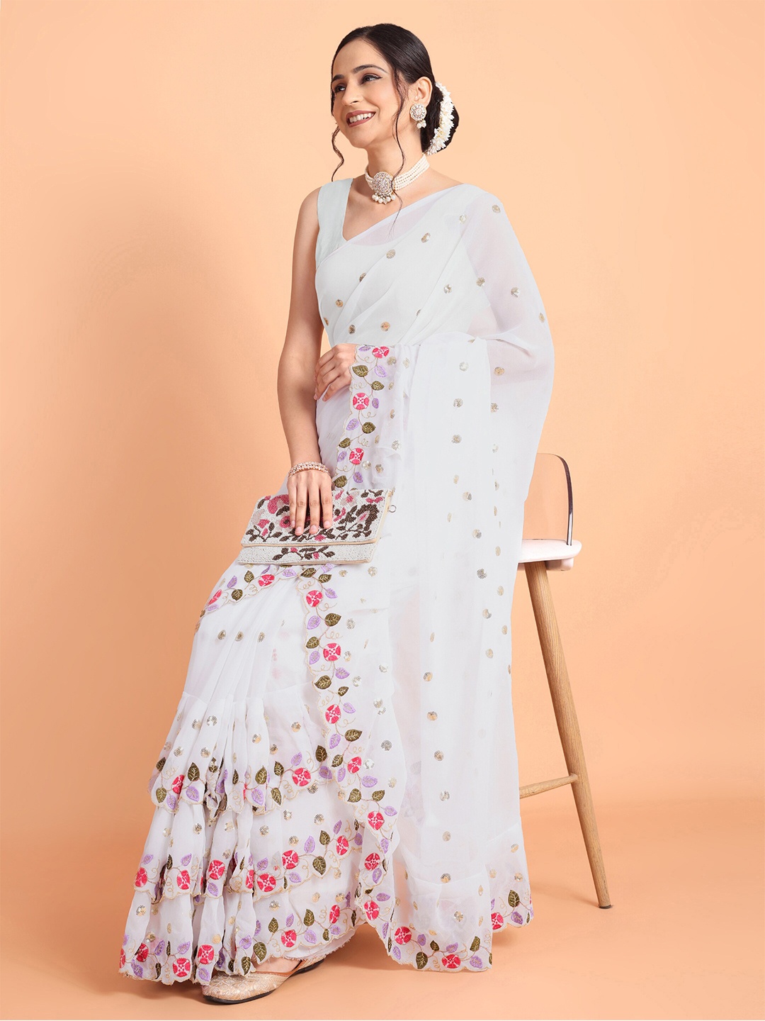 

Somras Sequinned Pure Georgette Saree, White