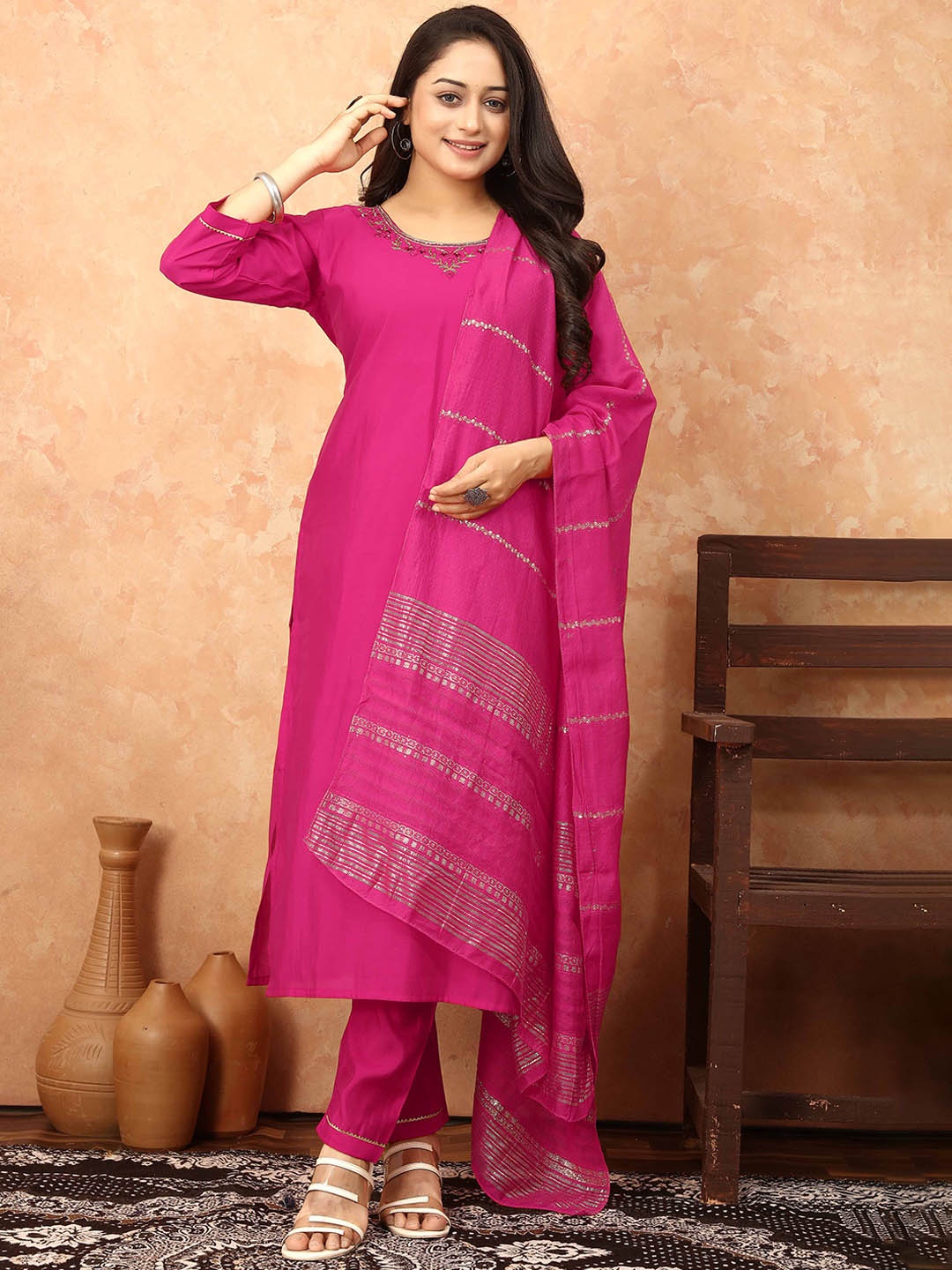 

TWINS LADY Floral Yoke Design Regular Mirror Work Kurta with Trousers & With Dupatta, Pink