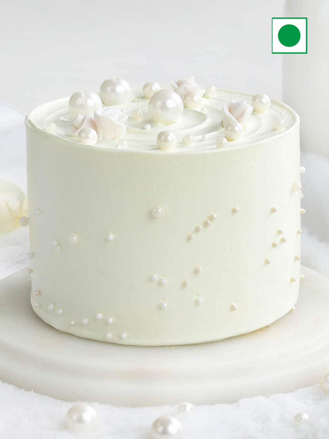 

IGP Luxe Vanilla Flavor Eggless Round Cake- 500g, White