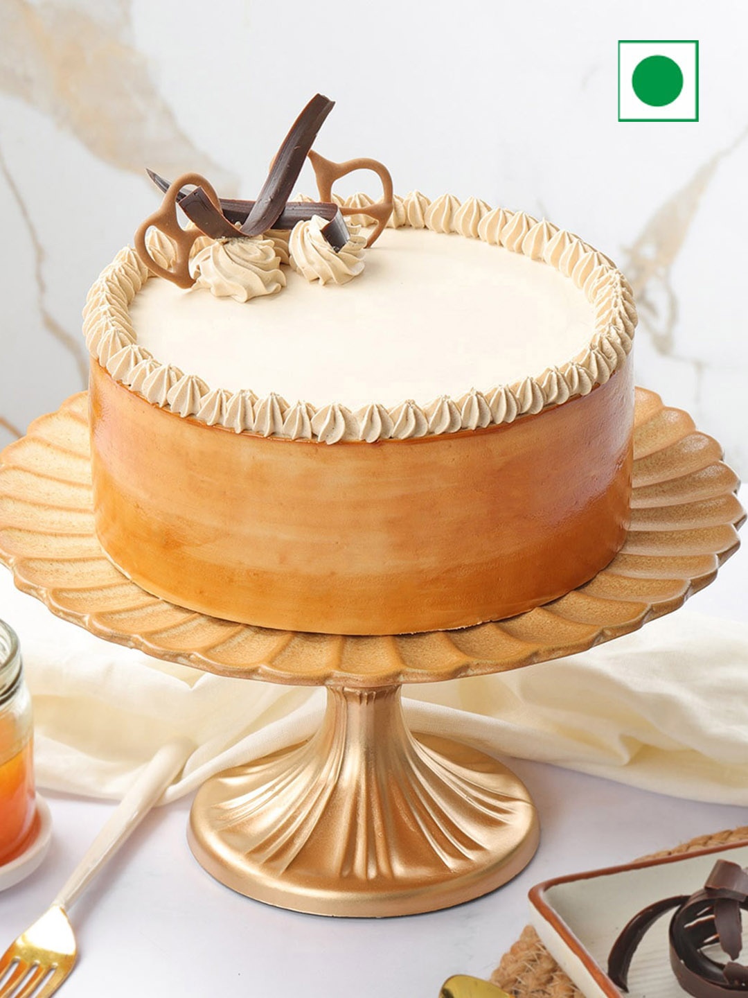 

IGP Caramel Drizzle Fantasy Flavour Eggless Round Cake- 500gms, Beige