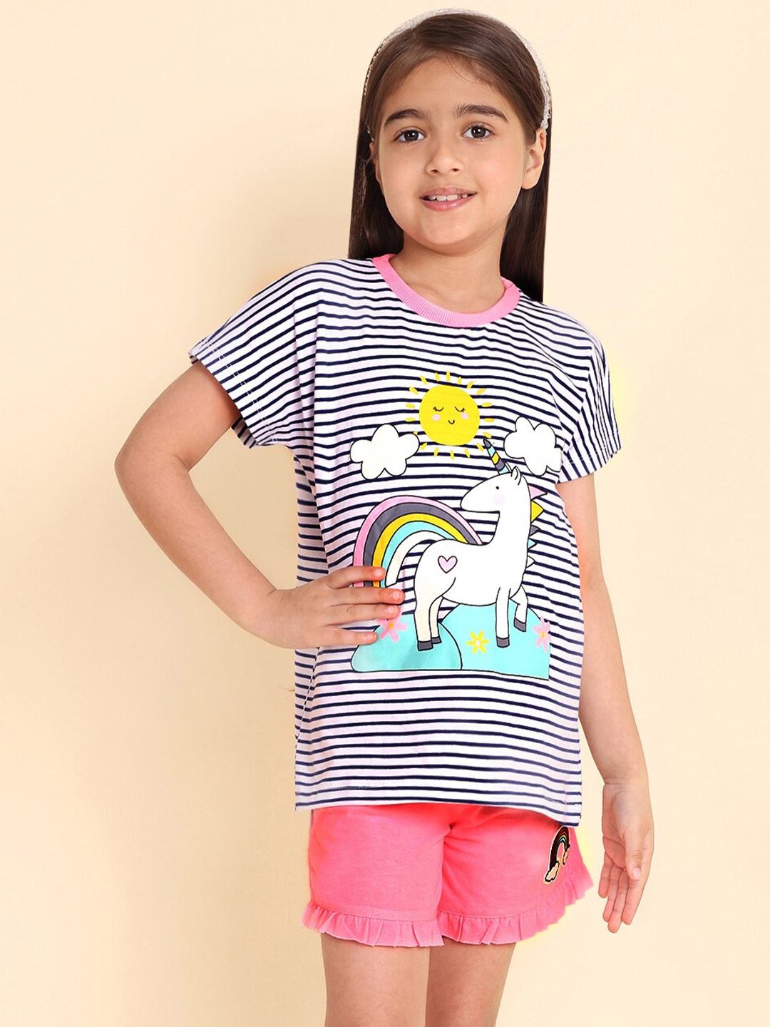 

YK Girls Printed Round Neck Short Sleeves T-shirt With Shorts, Blue