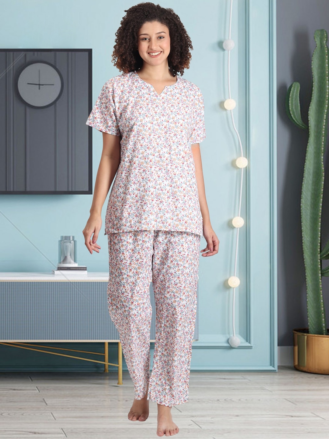 

Noty Floral Printed Night suit, White