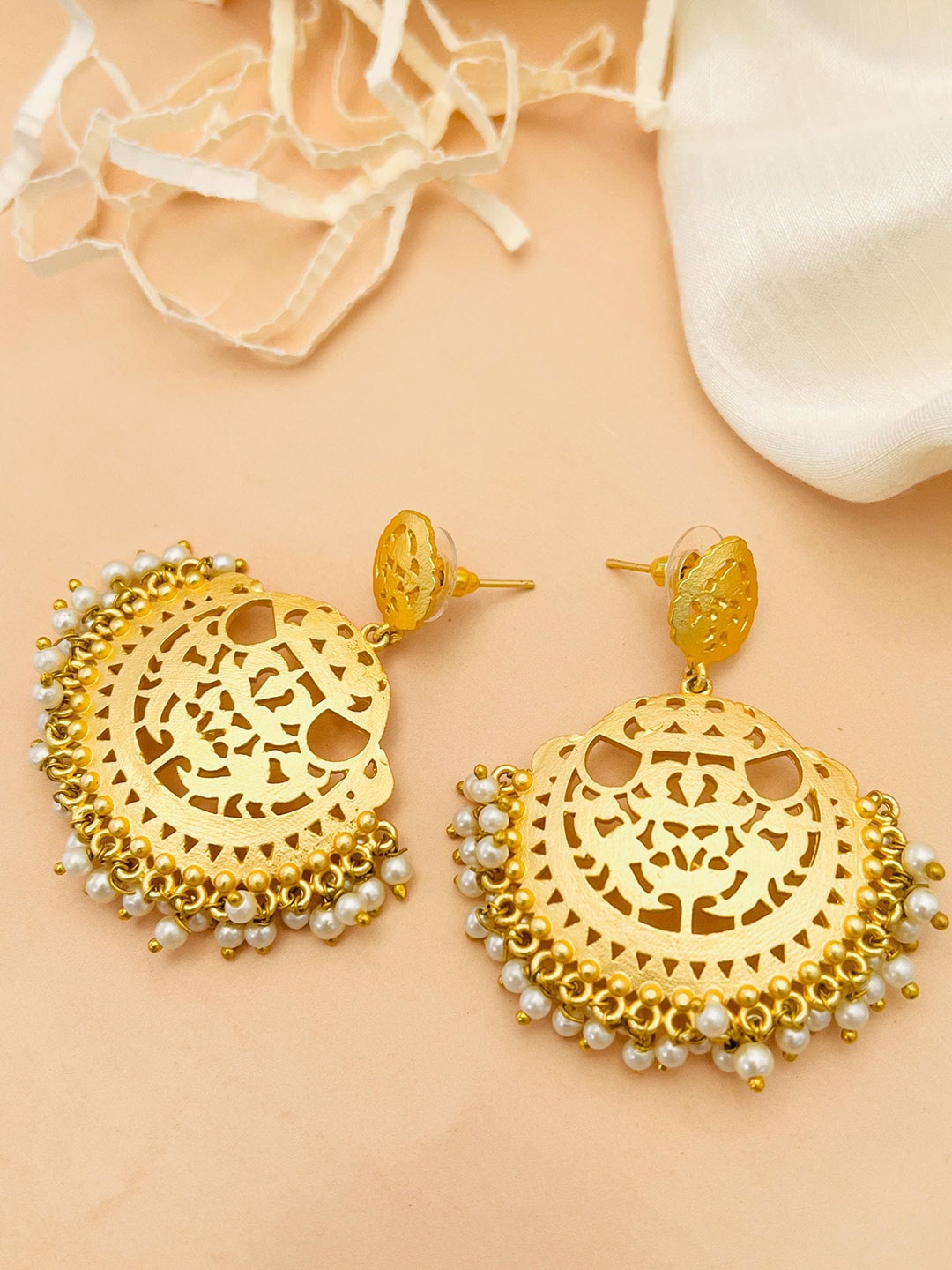 

ABDESIGNS Gold-Plated Classic Chandbalis