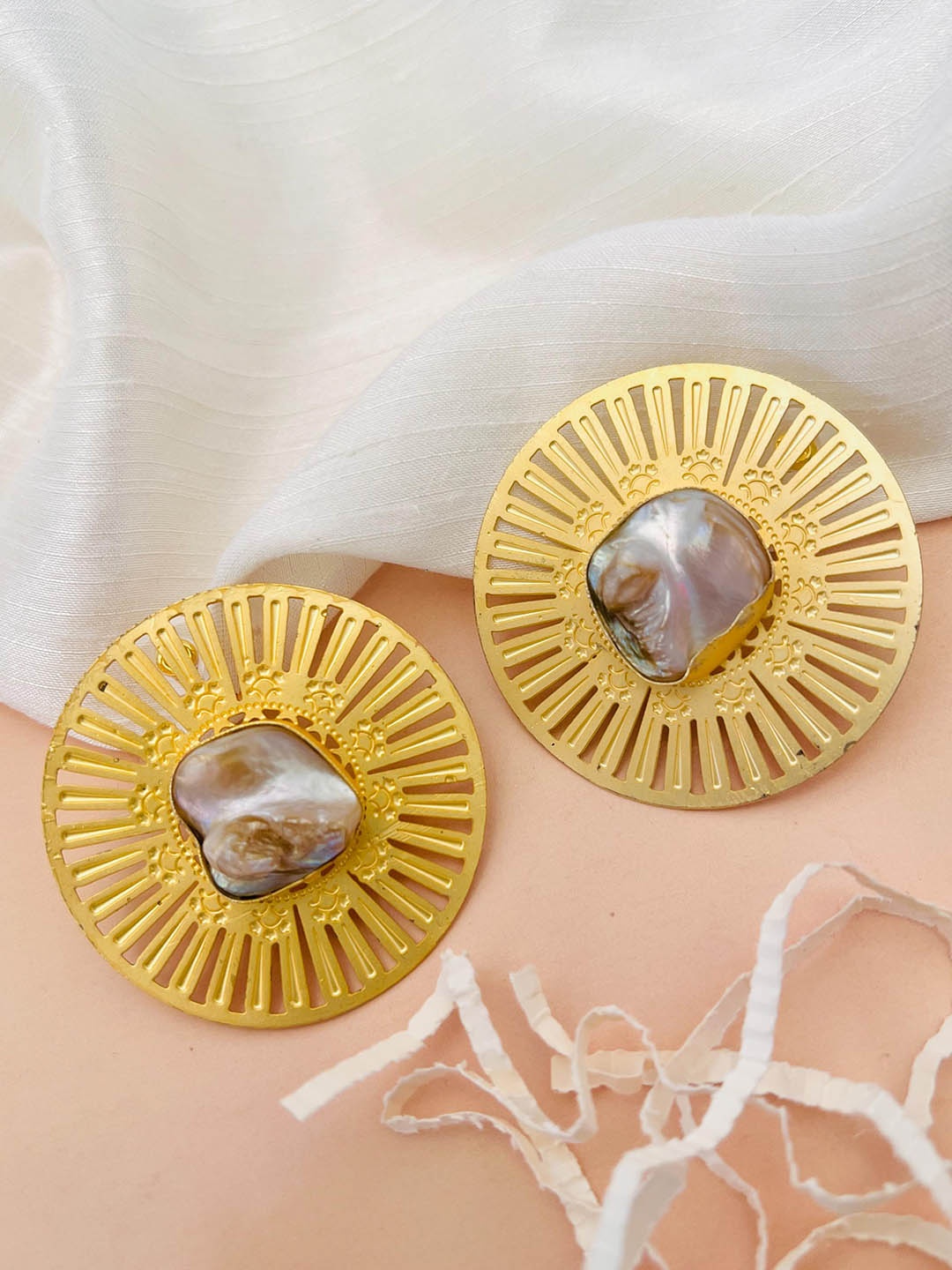 

ABDESIGNS Gold-Plated Classic Studs Earrings