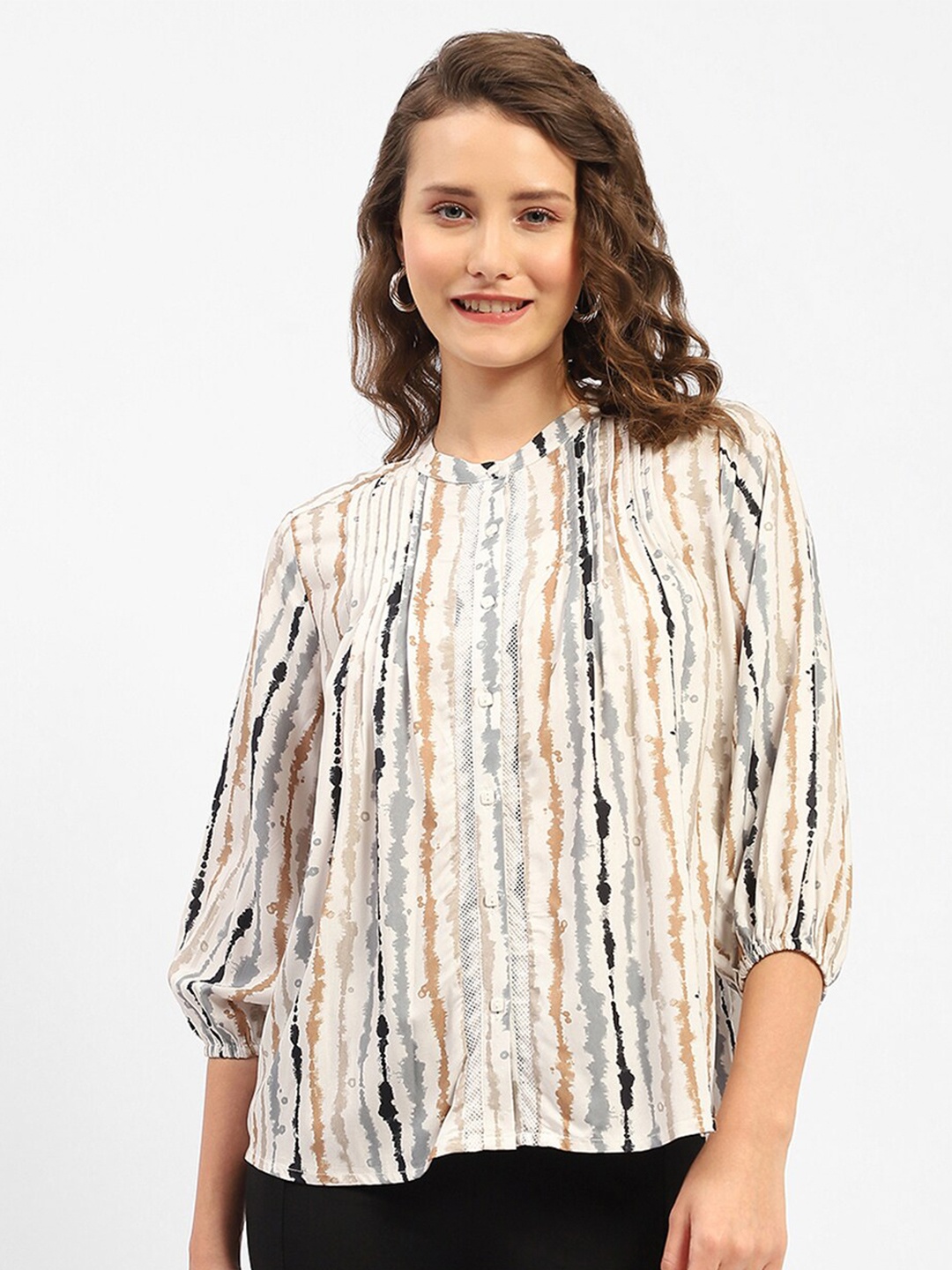 

Madame Print Mandarin Collar Three-Quarter Sleeves Cotton Top, Off white