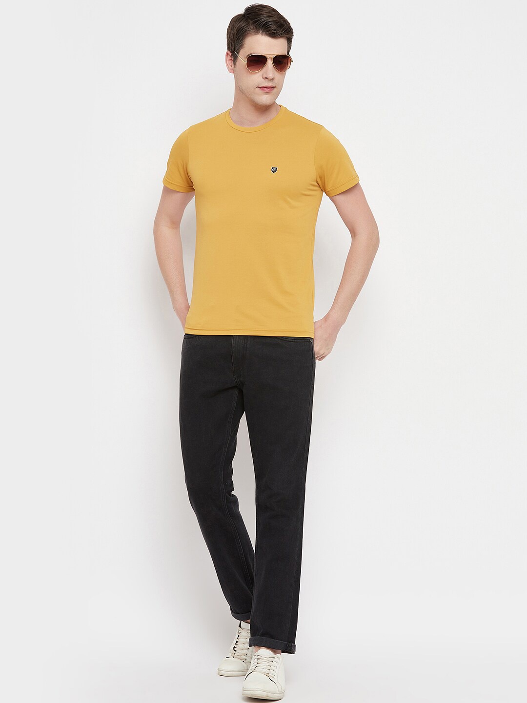 

OGEN Men T-shirt, Yellow