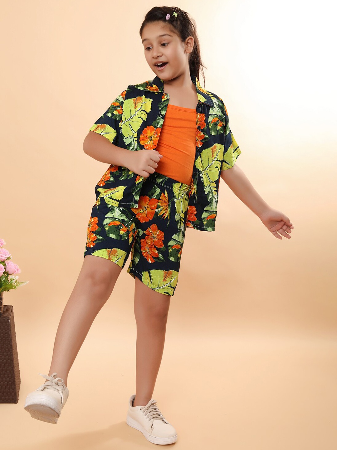 

Ninos Dreams Girls Printed Shirt with Shorts With Spaghetti, Navy blue