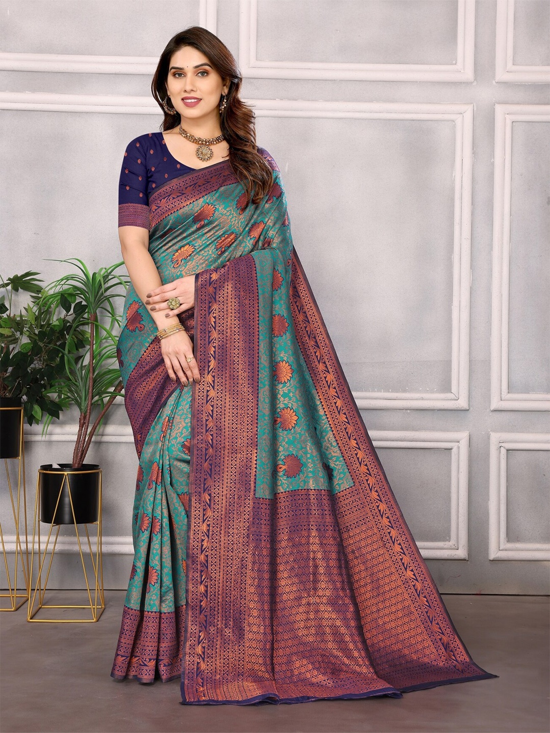 

vj fashion Woven Design Zari Banarasi Saree, Sea green