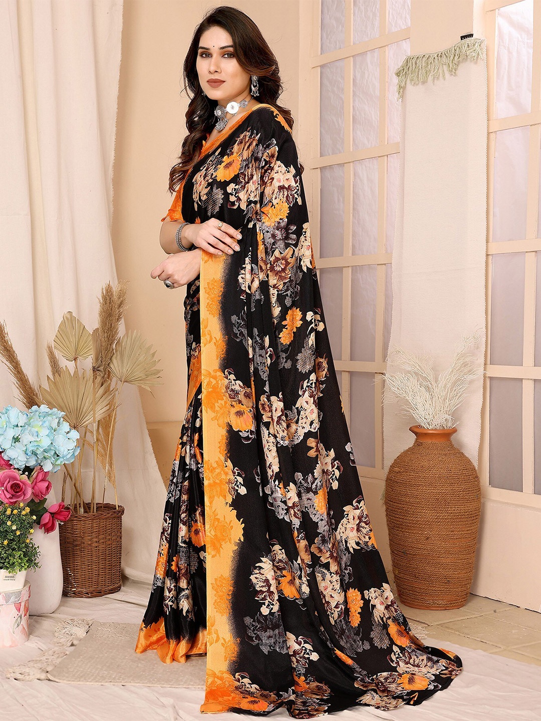 

KALINI Floral Printed Saree, Orange