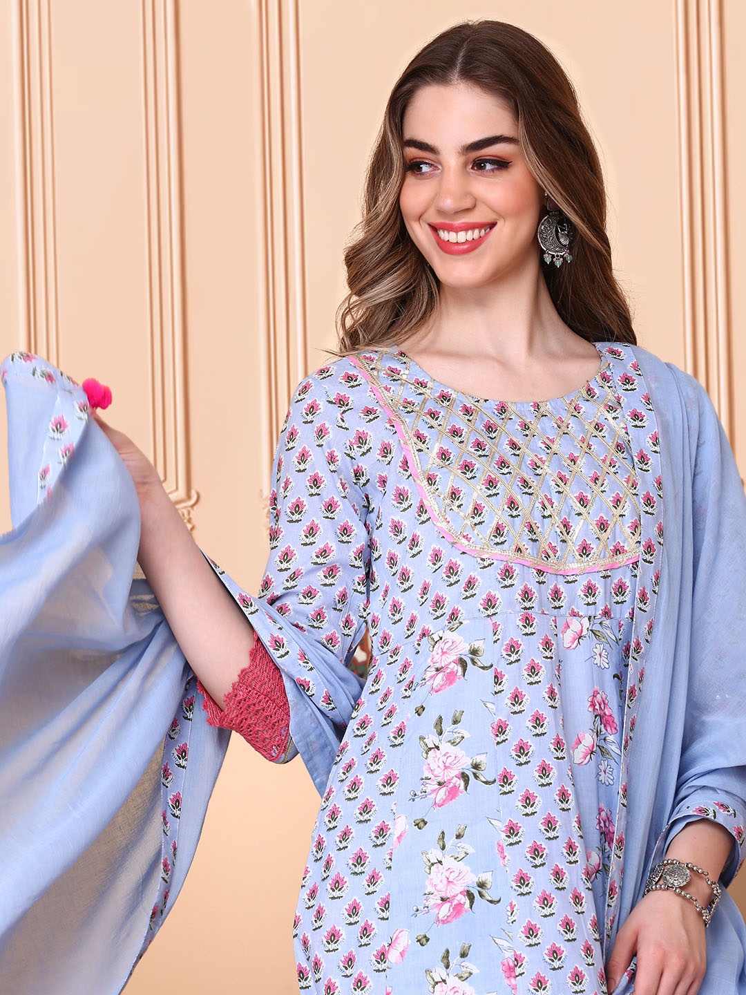 

Ishin Floral Printed Regular Thread Work Pure Cotton A-Line Kurta with Trousers & Dupatta, Pink