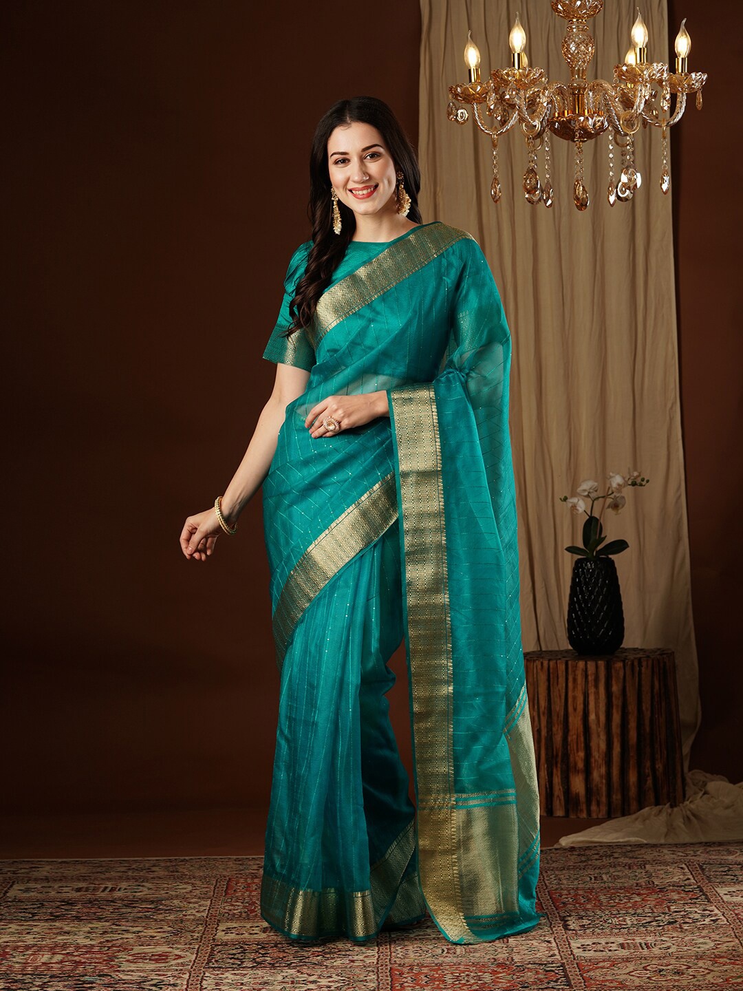 

FLOURIOUS Embellished Zari Organza Kanjeevaram Saree, Green