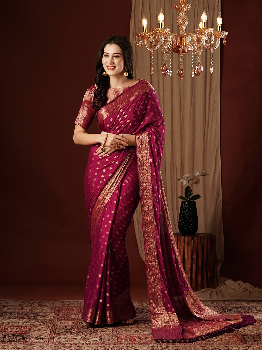 

FLOURIOUS Woven Design Zari Poly Chiffon Ikat Saree, Purple