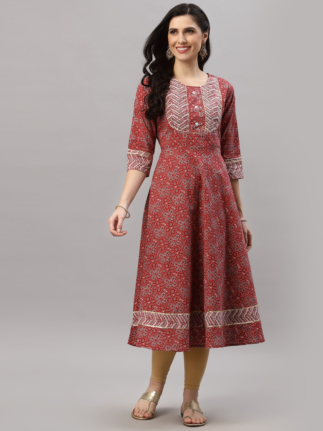

KALINI Ethnic Motifs Printed Round Neck Gotta Patti Cotton Kurta, Maroon