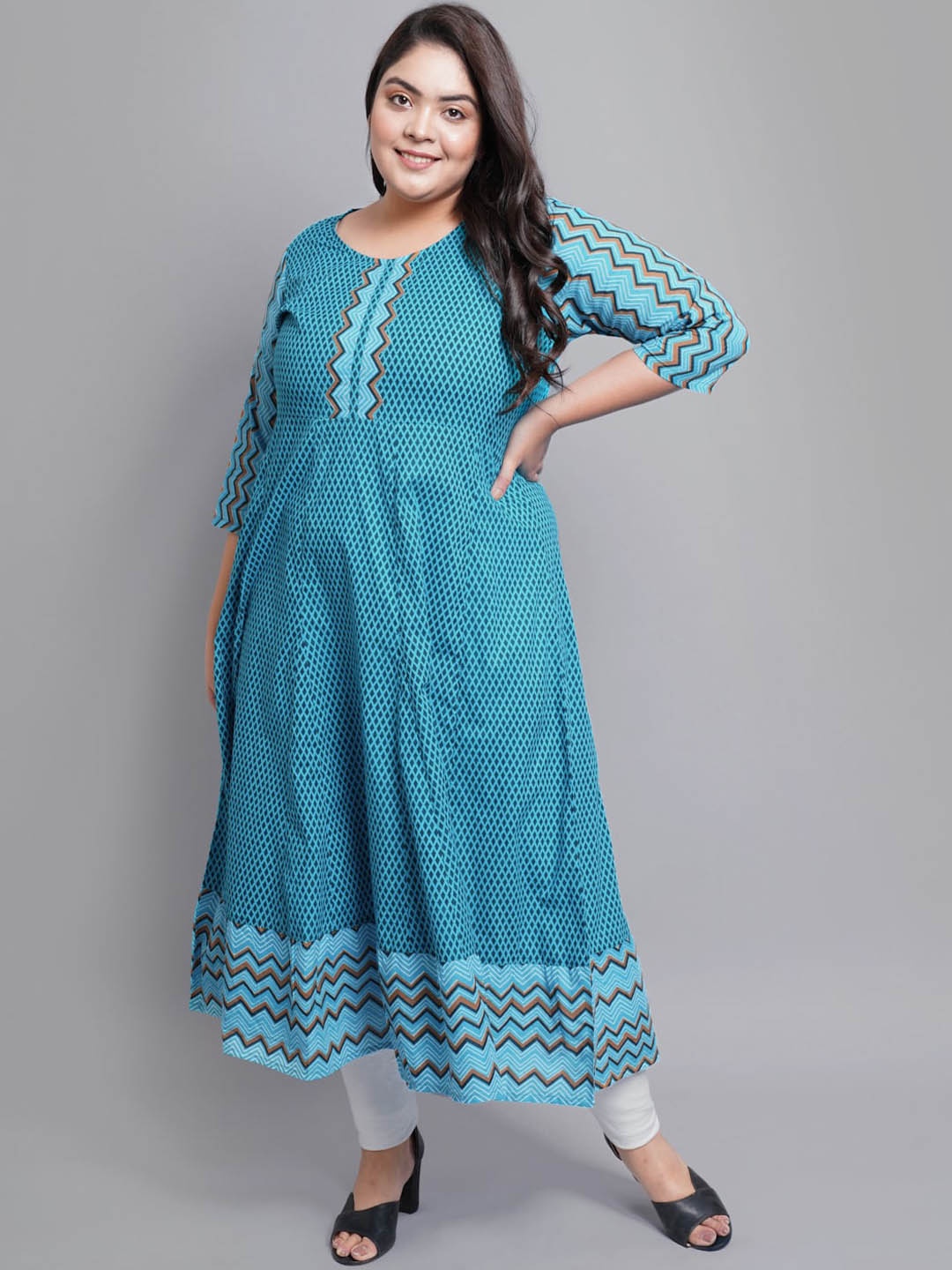 

KALINI Plus Size Geometric Striped Round Neck Thread Work Anarkali Cotton Kurta, Teal