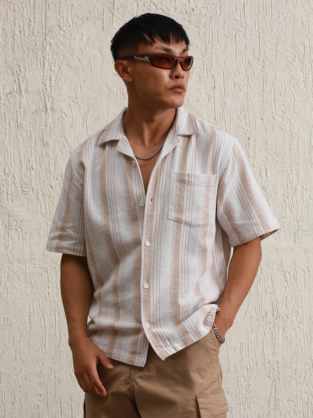 

Hubberholme Vertical Striped Cotton Relaxed Fit Casual Shirt, White