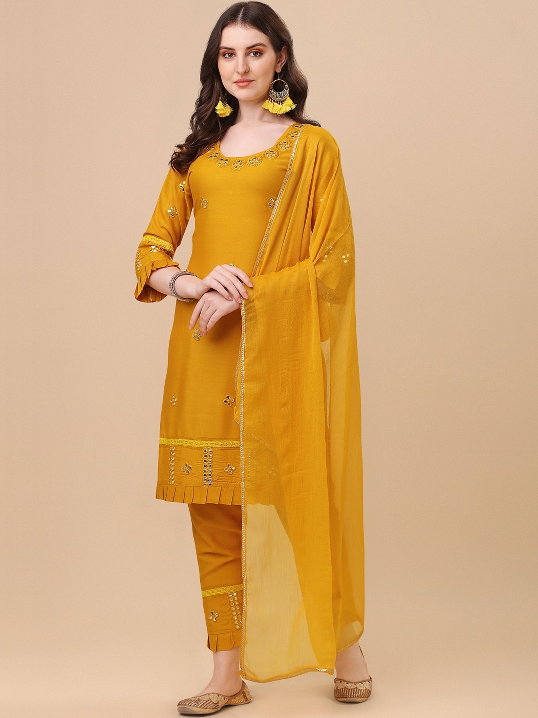 

BERISTON Floral Embroidered Regular Mirror Work Kurta With Trousers & Dupatta, Yellow