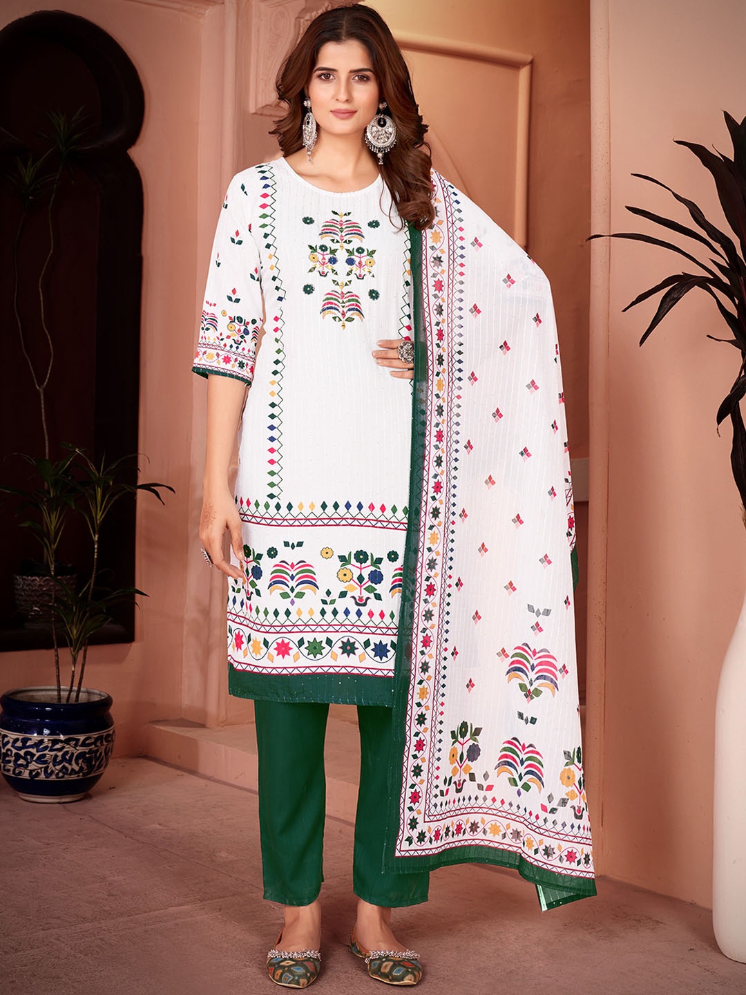 

BERISTON Floral Printed Embroidered Straight Sequinned Kurta With Trousers & Dupatta, Green