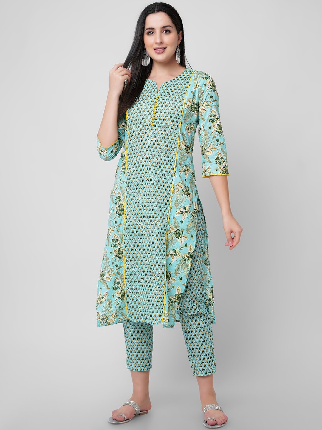 

JANAKDULARI CREATION Floral Printed Notched Neck Gotta Patti Pure Cotton Kurta & Trouser, Sea green