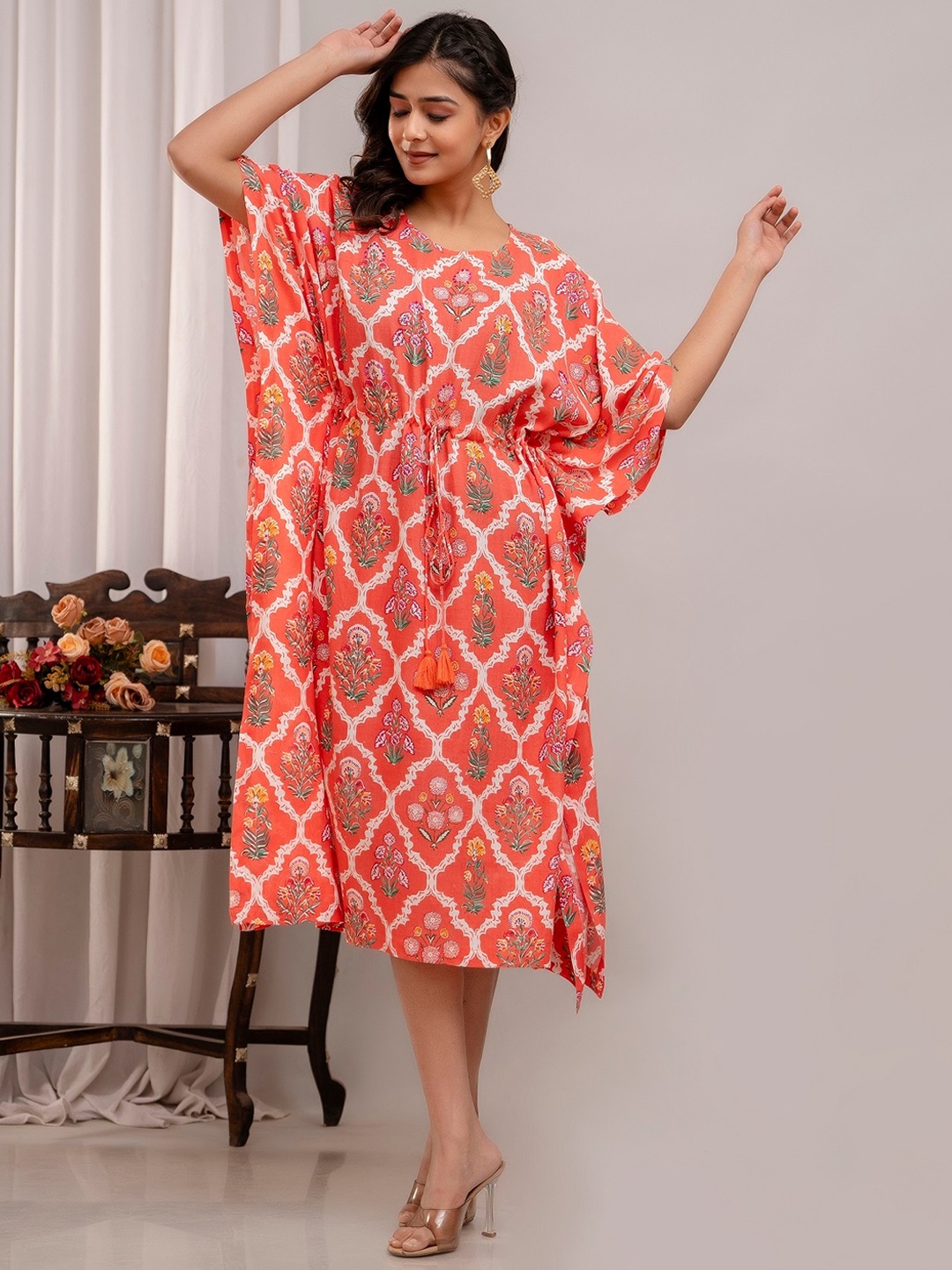 

A&K Geometric Printed Flared Sleeves Calf Length Kaftan Kurta, Peach