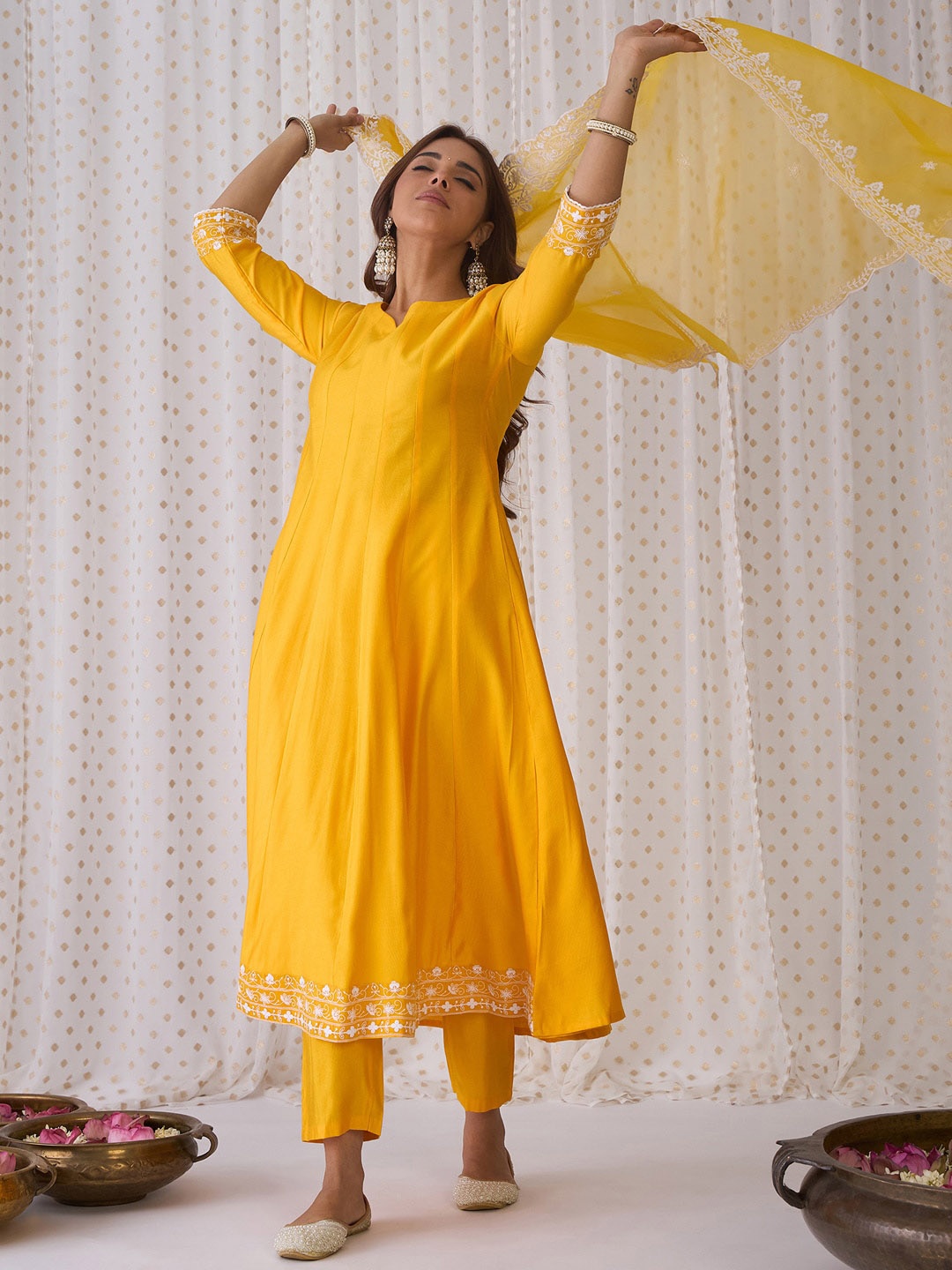 

Indo Era Embroidered Sweetheart Neck Thread Work Anarkali Kurta with Trousers & Dupatta, Yellow