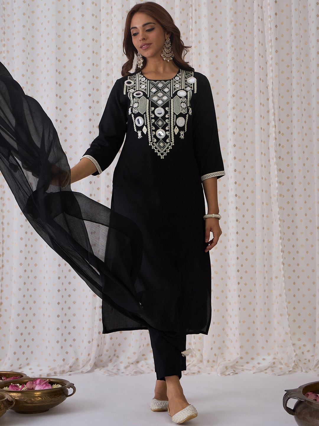 

Indo Era Ethnic Embroidered Round Neck Straight Kurta with Trousers & Dupatta, Black